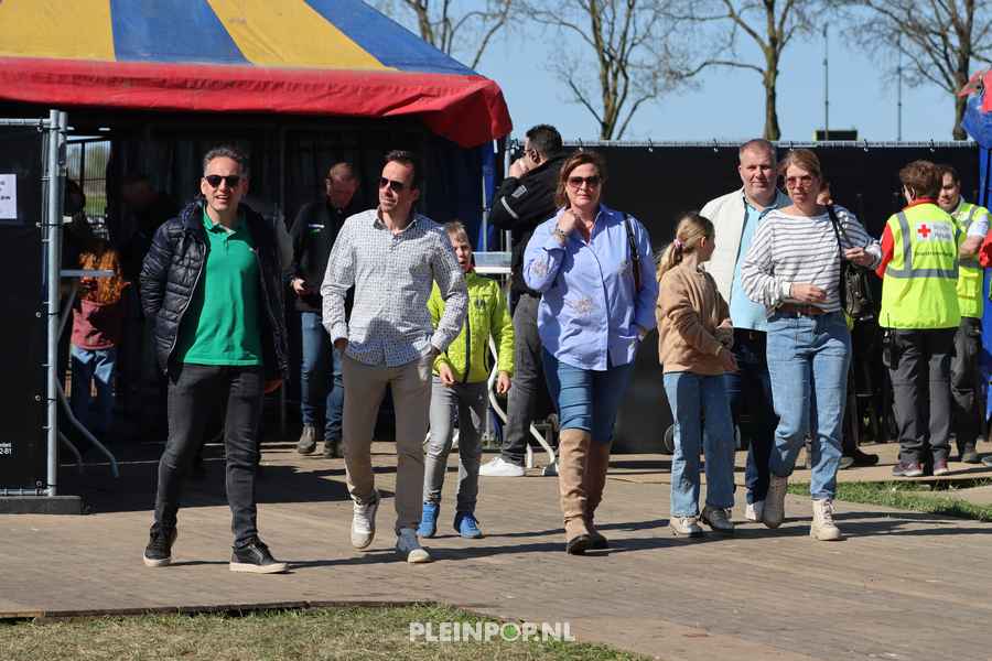 Sfeer Pleinpop Zondag (155)
